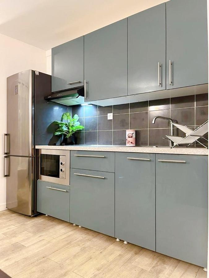 Colors Of Life Apartment Torcy  Ngoại thất bức ảnh