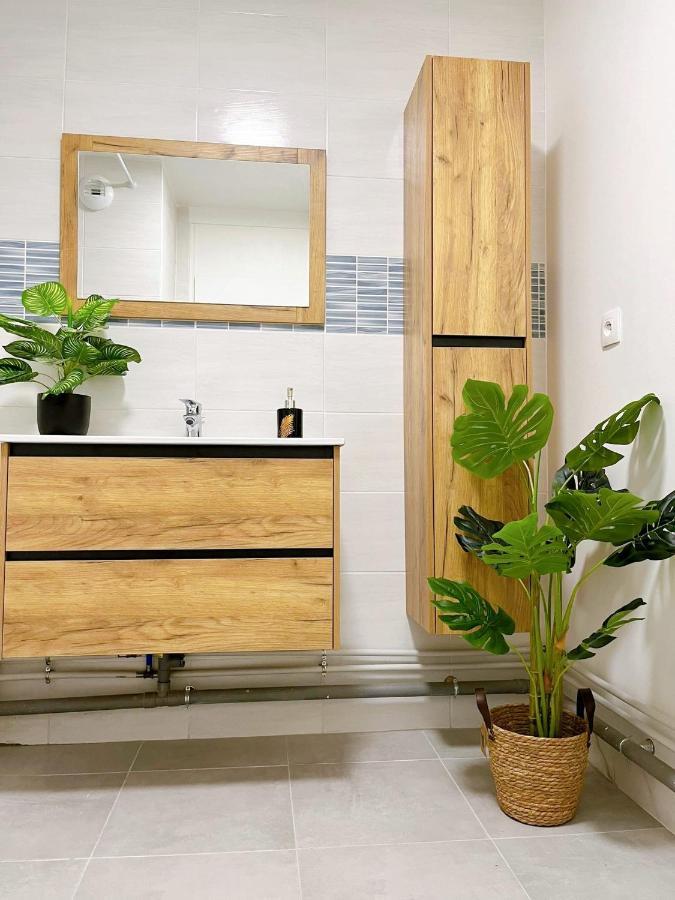 Colors Of Life Apartment Torcy  Ngoại thất bức ảnh