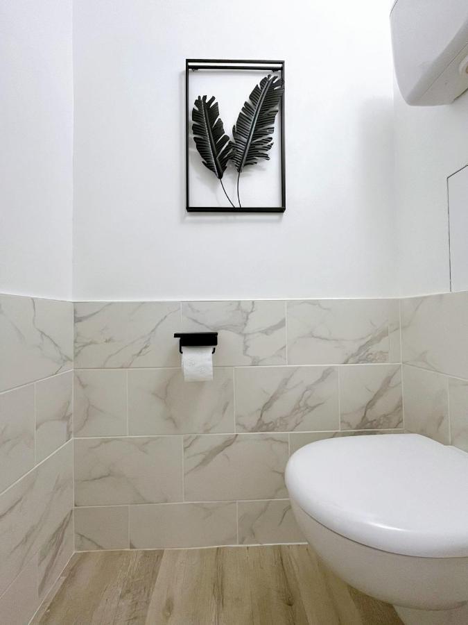 Colors Of Life Apartment Torcy  Ngoại thất bức ảnh